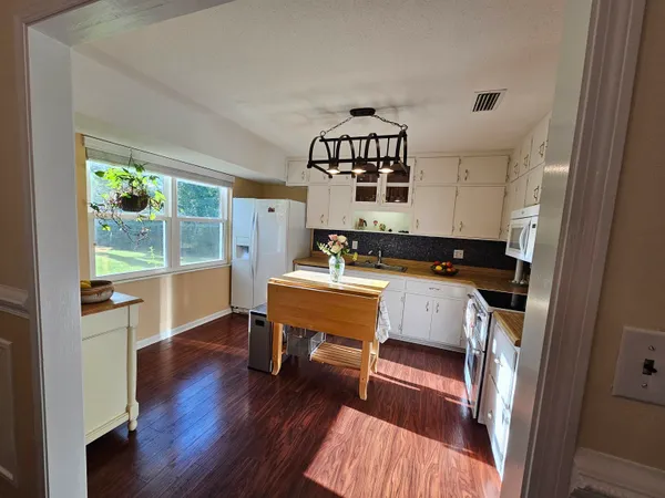 $2,600 | 2517 Clara Kee Boulevard, Tallahassee, FL 32303