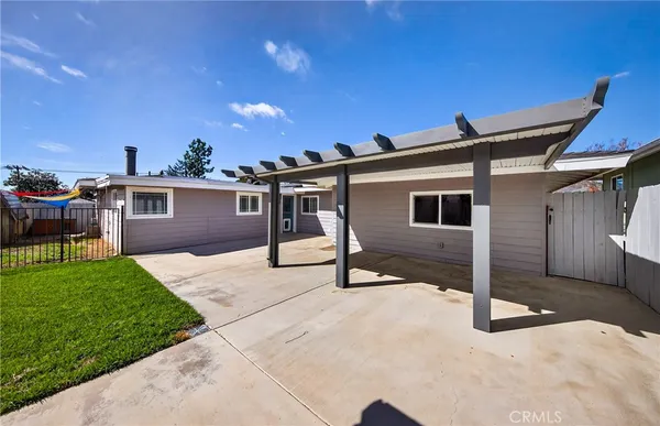 $609,000 | 34933 Persimmon Avenue, Yucaipa, CA 92399