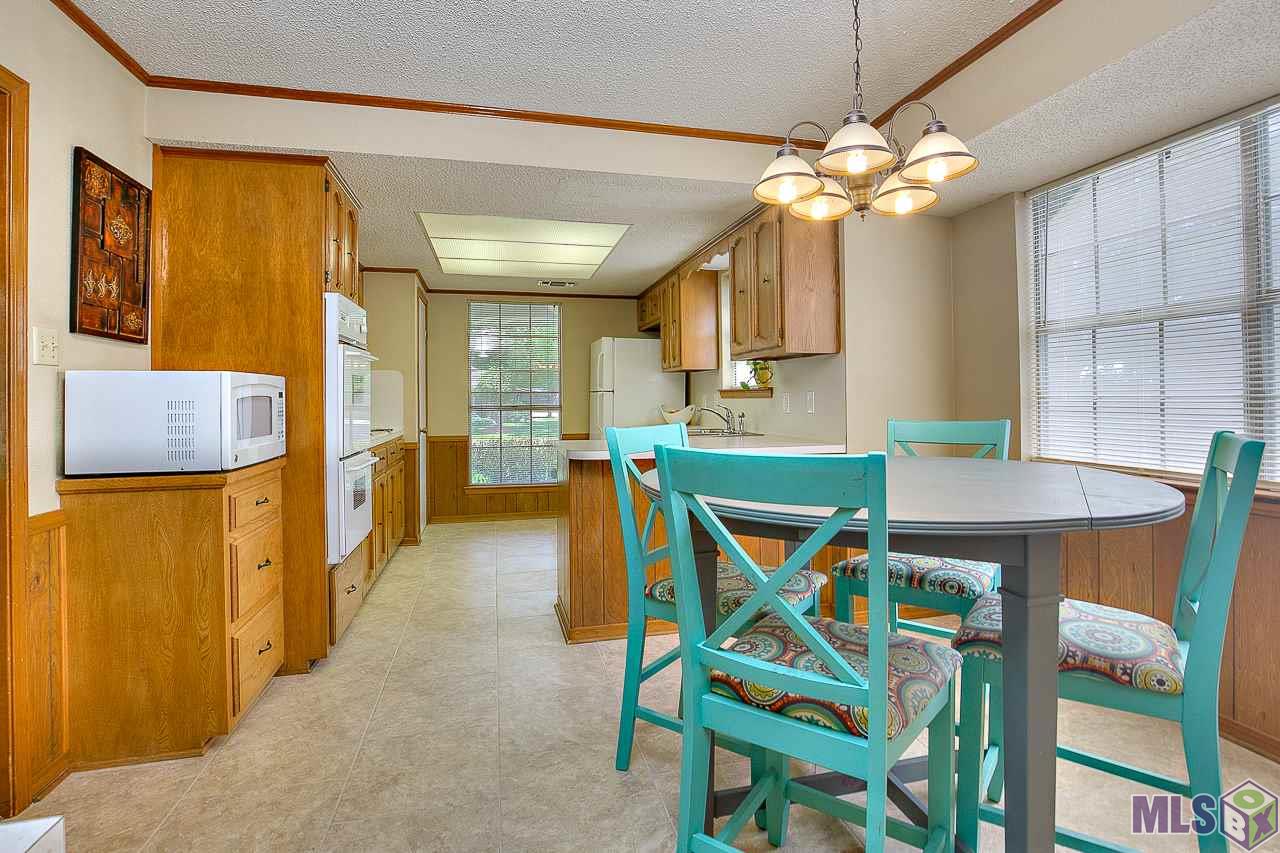 14923 Ridgeside Avenue Baton Rouge, LA 70818 - Photo 5 of 20