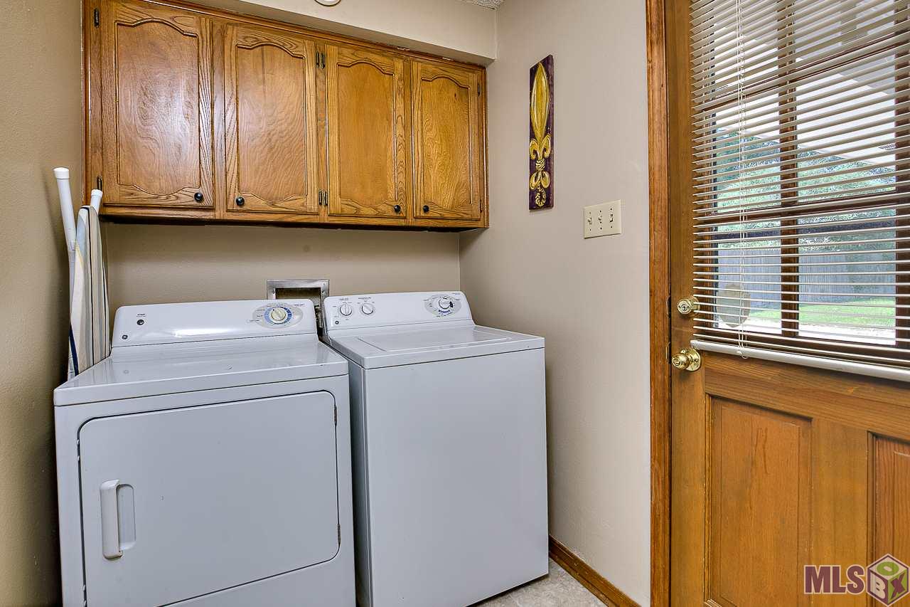 14923 Ridgeside Avenue Baton Rouge, LA 70818 - Photo 8 of 20