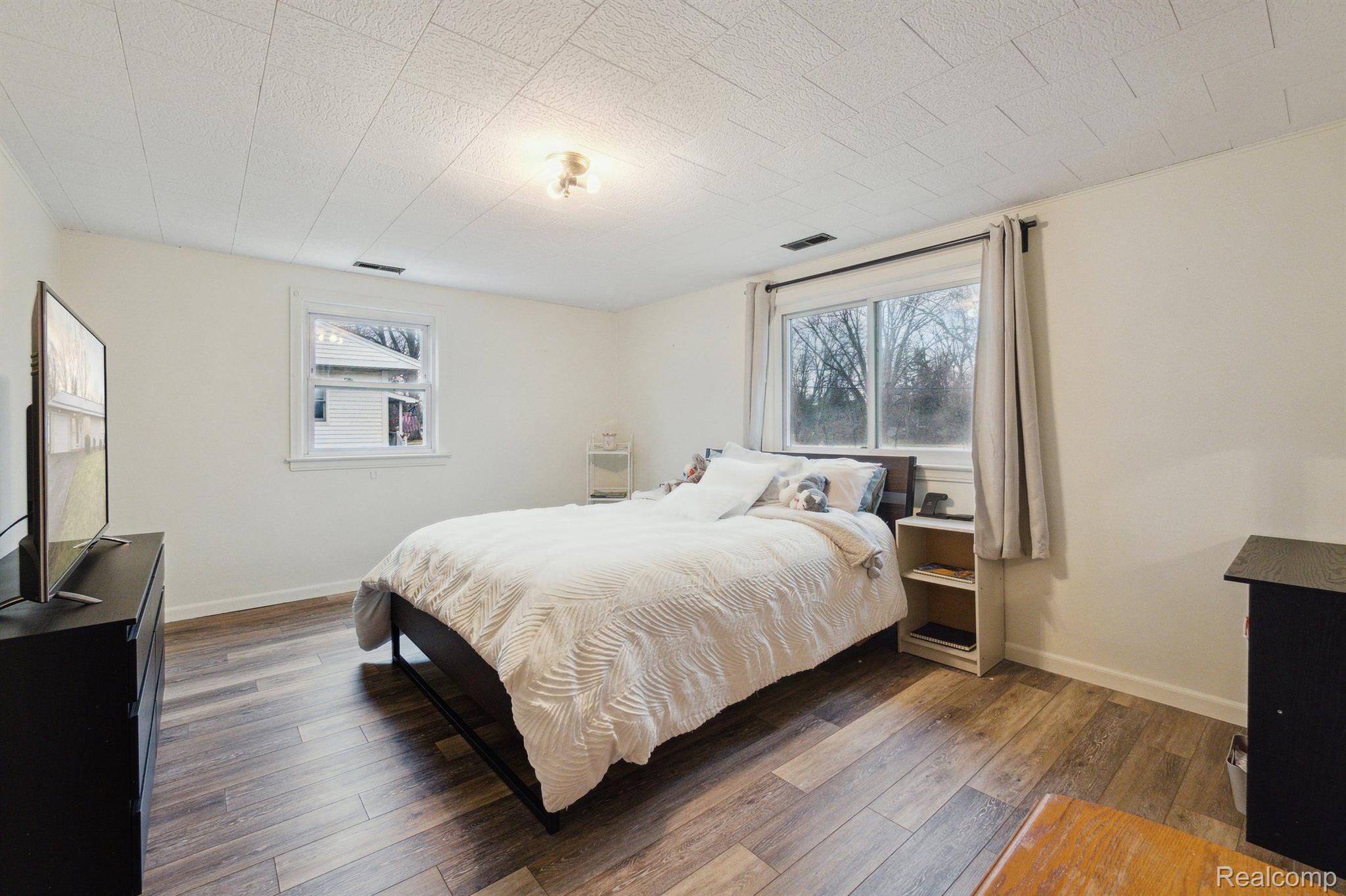 10669 Exeter Road Carleton, MI 48117 - Photo 23 of 32 Gallery Image 23