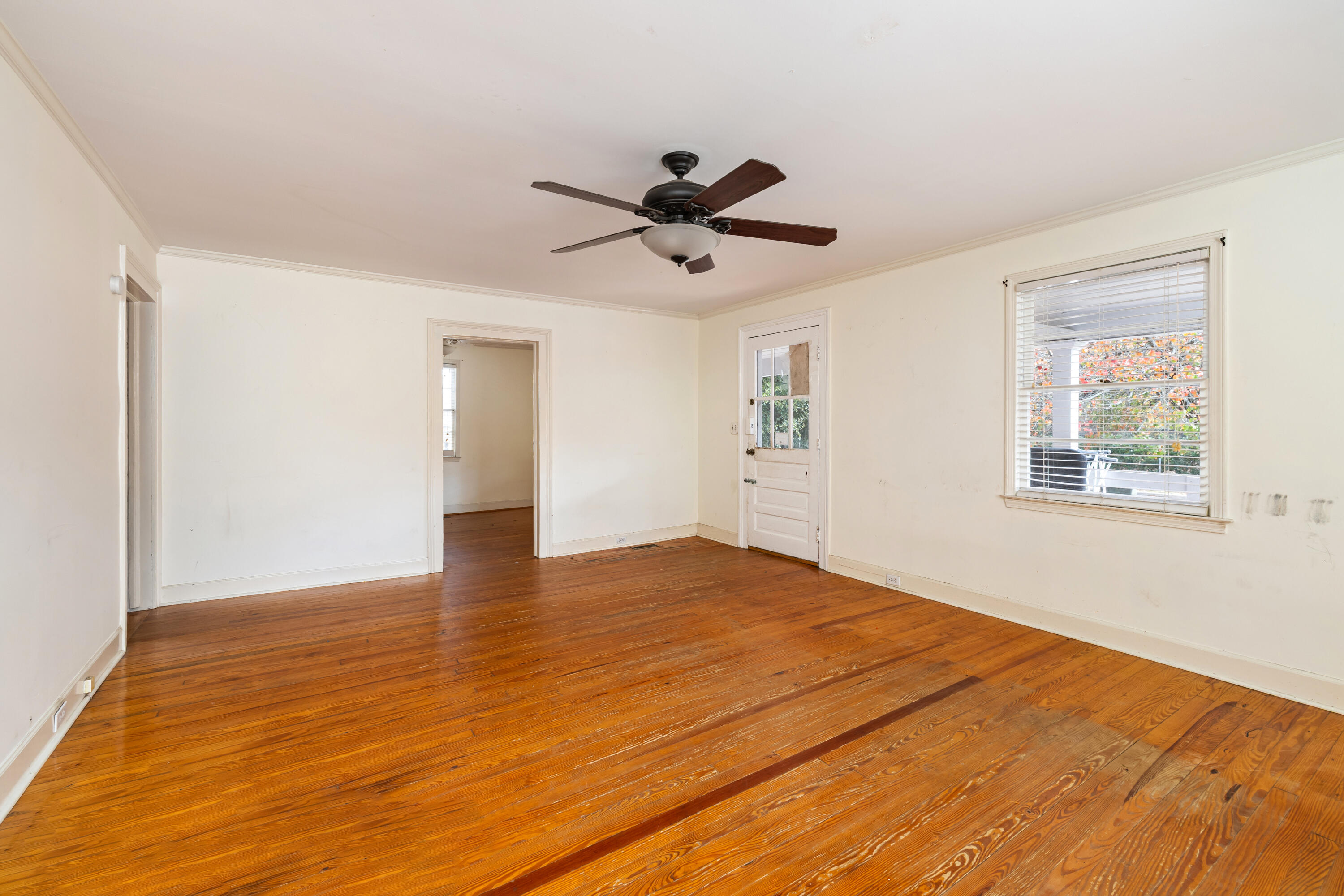 606 North Purdy Street Sumter, SC 29150 - Photo 10 of 28