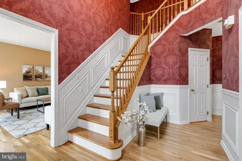 $895,000 | 15 Castlewall Court, Lutherville-Timonium, MD 21093