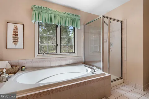 $895,000 | 15 Castlewall Court, Lutherville-Timonium, MD 21093