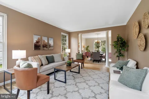 $895,000 | 15 Castlewall Court, Lutherville-Timonium, MD 21093