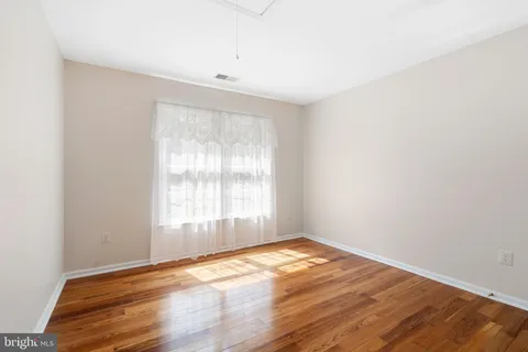 $895,000 | 15 Castlewall Court, Lutherville-Timonium, MD 21093