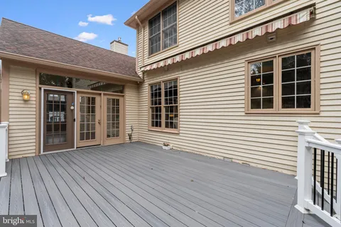 $895,000 | 15 Castlewall Court, Lutherville-Timonium, MD 21093