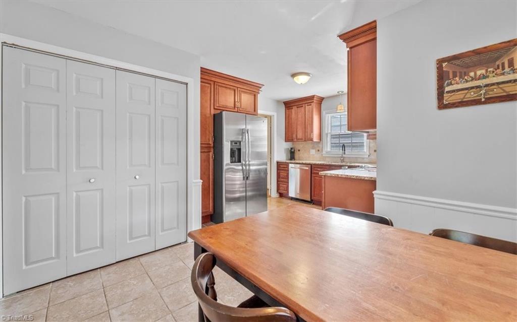 4627 Knightbridge Road Greensboro, NC 27455 - Photo 15 of 28 Gallery Image 15