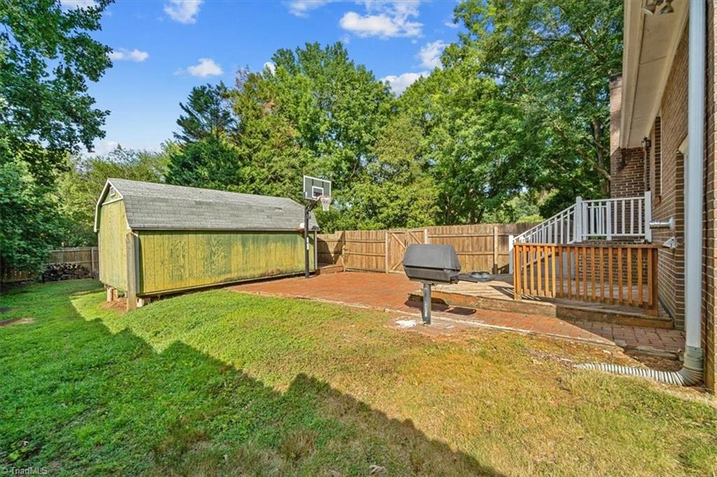 4627 Knightbridge Road Greensboro, NC 27455 - Photo 25 of 28 Gallery Image 25