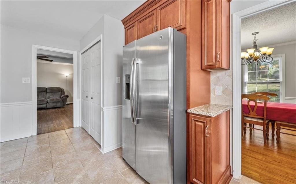 4627 Knightbridge Road Greensboro, NC 27455 - Photo 10 of 28 Gallery Image 10
