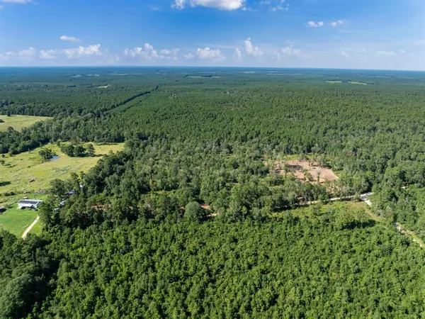 $159,997 | 262 Maze Road, Livingston, TX 77351