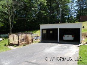251 Bee Ridge Road Asheville, NC 28803 - Photo 9 of 12 Gallery Image 9