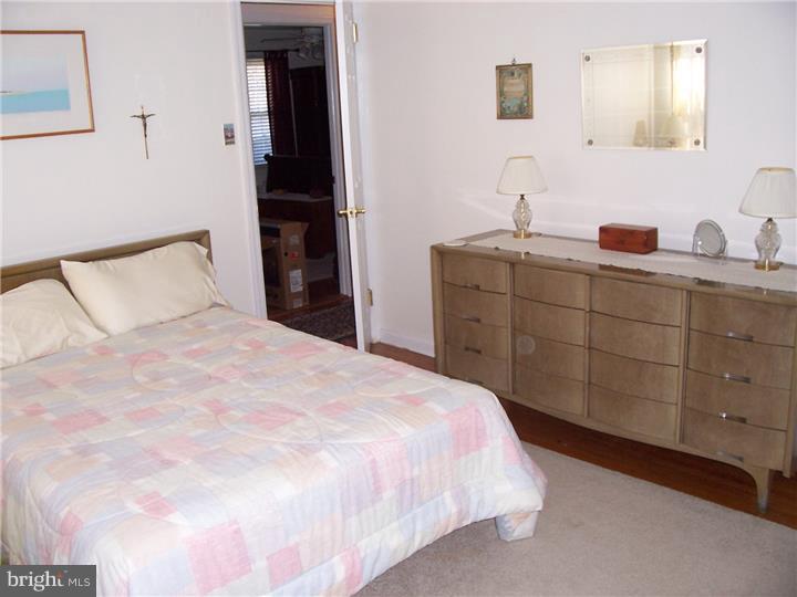 421 Burning Tree Road Cherry Hill, NJ 08034 - Photo 12 of 18 Gallery Image 12