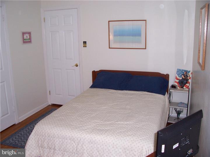 421 Burning Tree Road Cherry Hill, NJ 08034 - Photo 13 of 18 Gallery Image 13