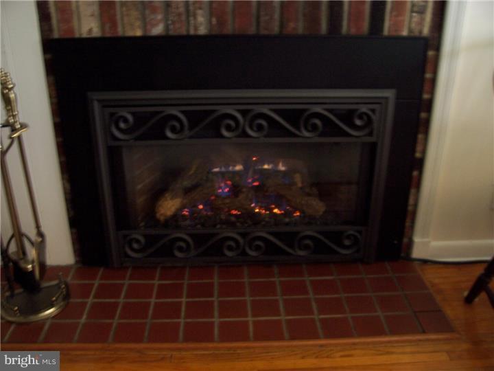 421 Burning Tree Road Cherry Hill, NJ 08034 - Photo 8 of 18 Gallery Image 8