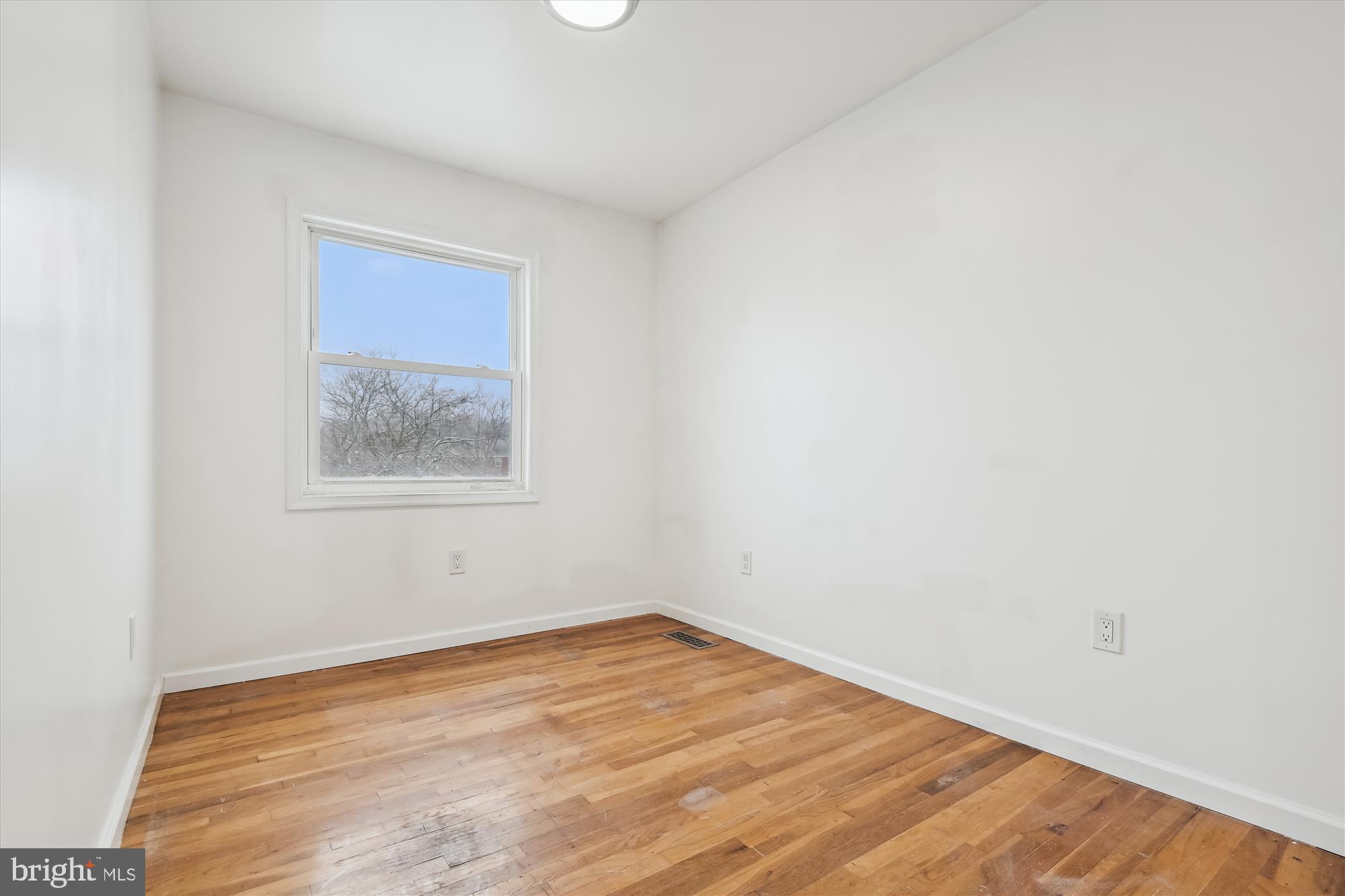700 Mansfield Road Essex, MD 21221 - Photo 21 of 32 Gallery Image 21