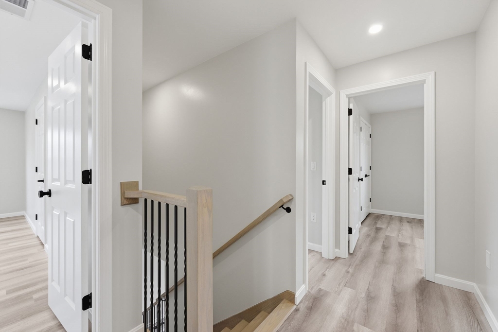 14 Crane Street, Unit 14 Springfield, MA 01104 - Photo 10 of 20