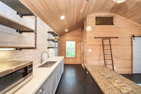 $975,000 | 1202 Archer Street, Houston, TX 77009