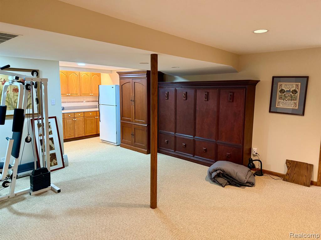 1382 Springwood Lane Rochester Hills, MI 48309 - Photo 36 of 51