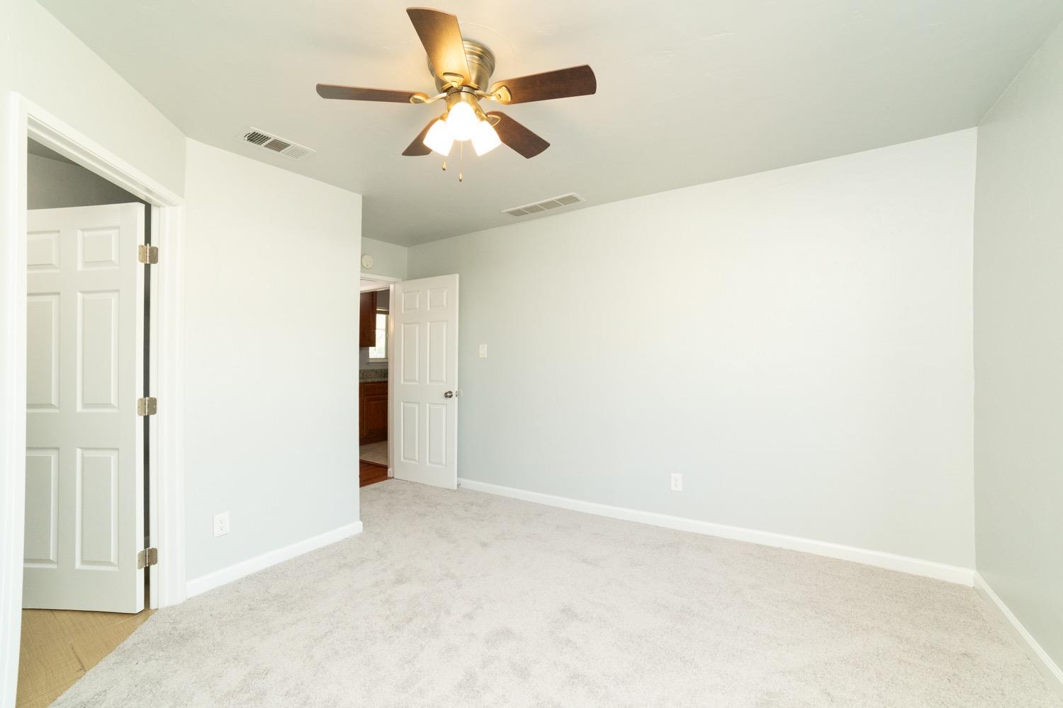 1665 4th Street Clovis, CA 93611 - Photo 11 of 28