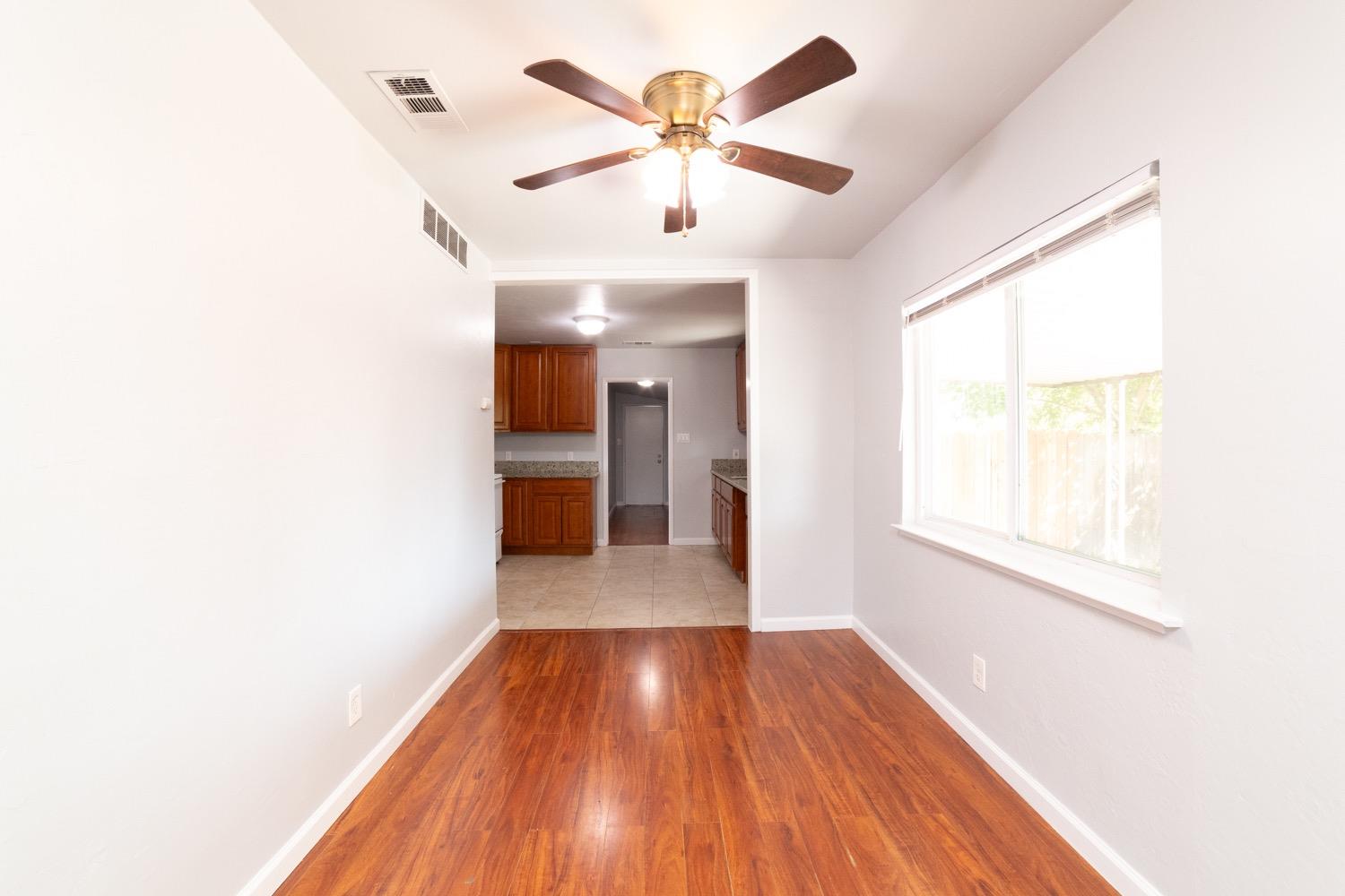 1665 4th Street Clovis, CA 93611 - Photo 6 of 28