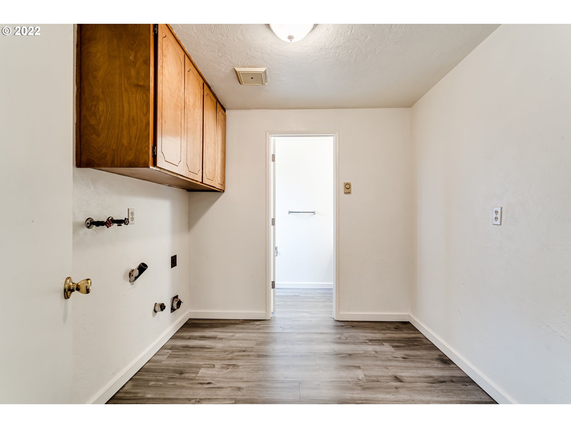 2856 Fiesta Drive Springfield, OR 97477 - Photo 12 of 17 Gallery Image 12