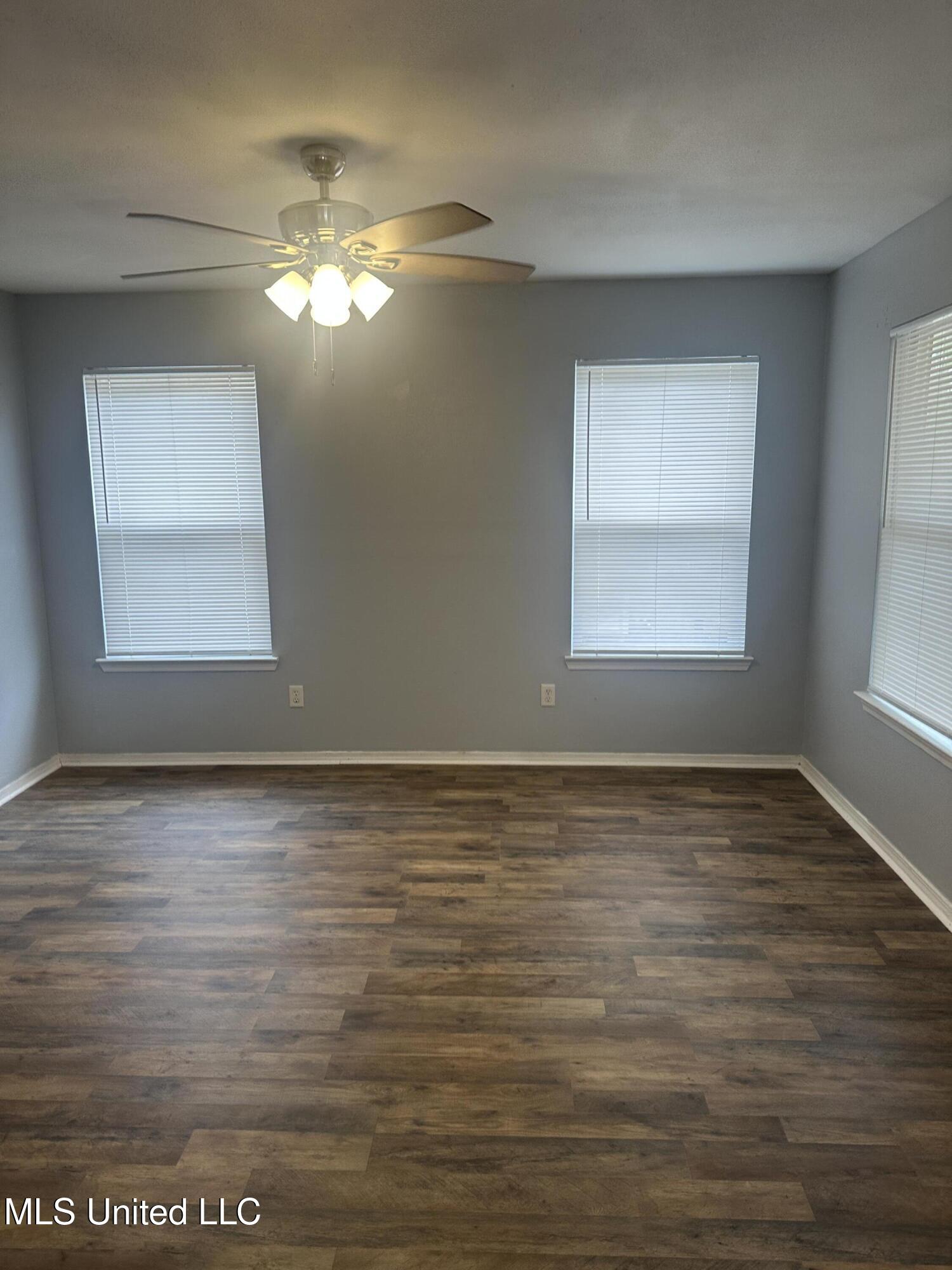 6192 East Ridley Street Bay St. Louis, MS 39520 - Photo 5 of 15 IMG_0818