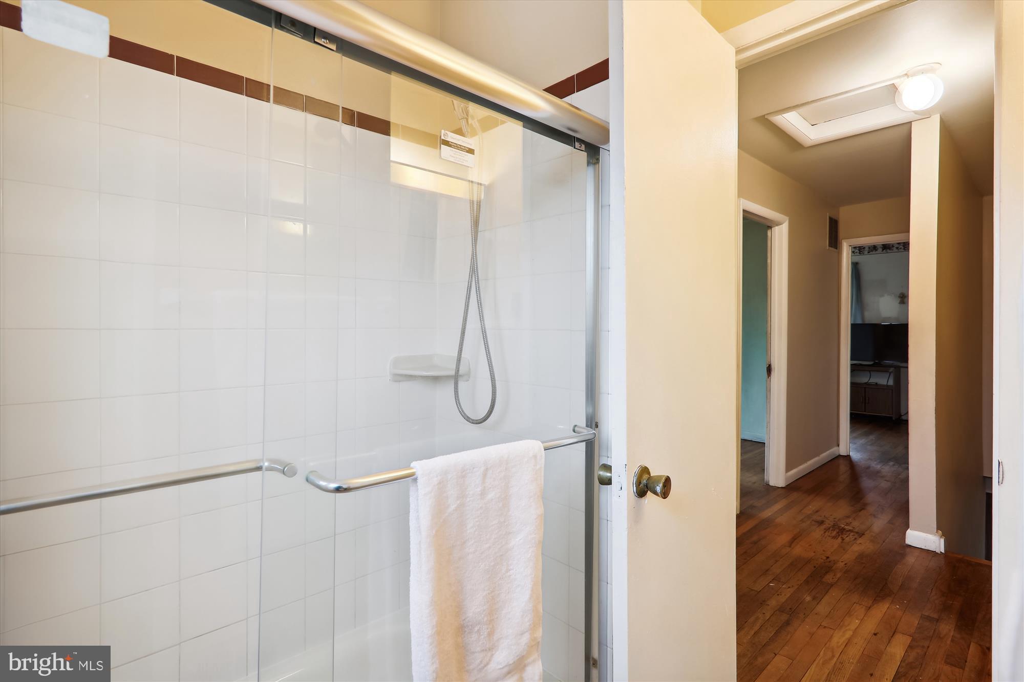 11902 Dalewood Drive Silver Spring, MD 20902 - Photo 26 of 49 Updated Bathroom