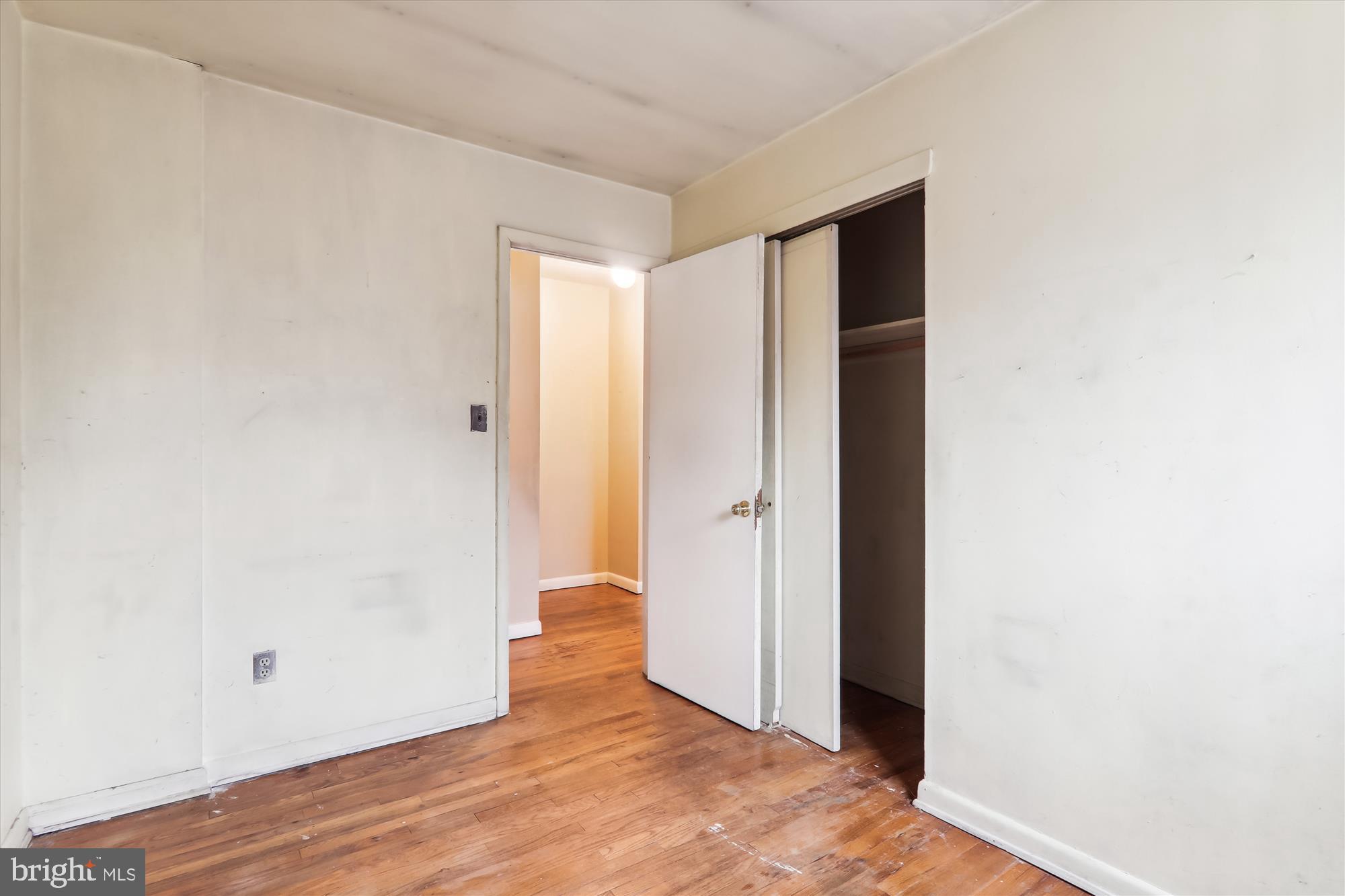 11902 Dalewood Drive Silver Spring, MD 20902 - Photo 28 of 49 Bedroom 2 - all bedrooms have a closet