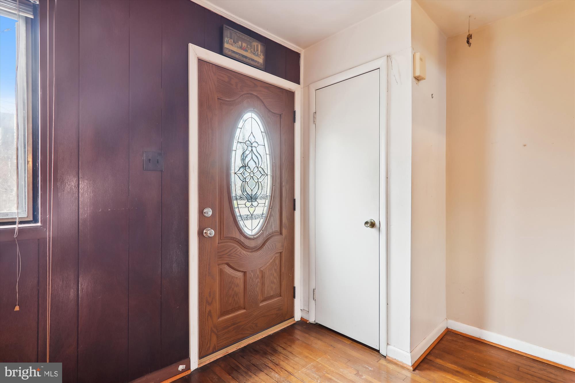 11902 Dalewood Drive Silver Spring, MD 20902 - Photo 7 of 49 Front Entry - good quality door & storm