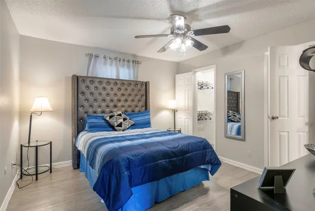 $999 | 311 Highland Cross Drive, Unit 352, Houston, TX 77073