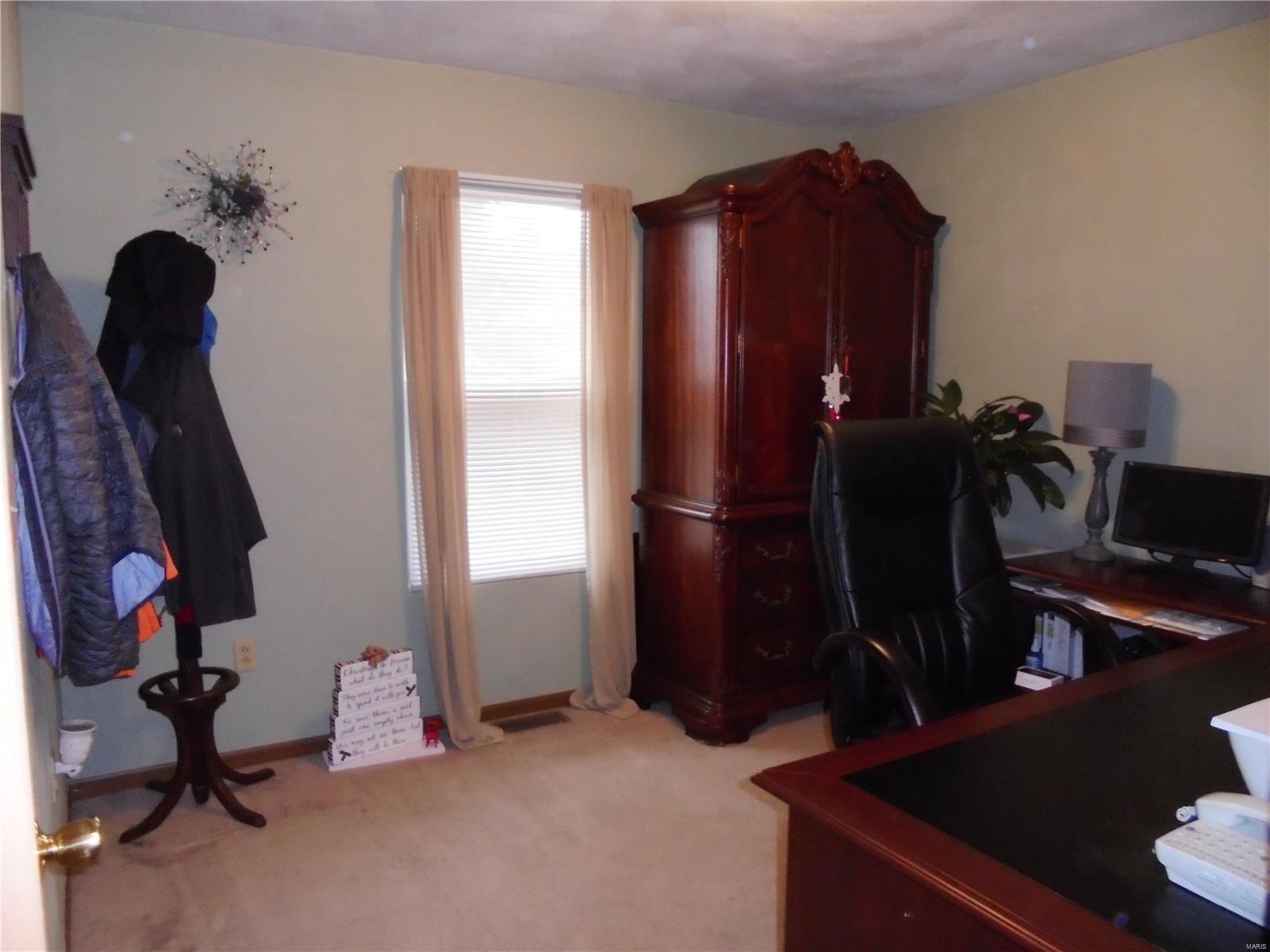 10678 Keck Road St. Jacob, IL 62281 - Photo 14 of 25 Gallery Image 14