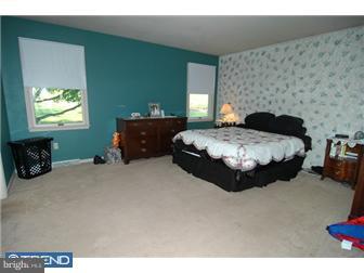 115 Matthew Drive Sinking Spring, PA 19608 - Photo 6 of 12 Gallery Image 6