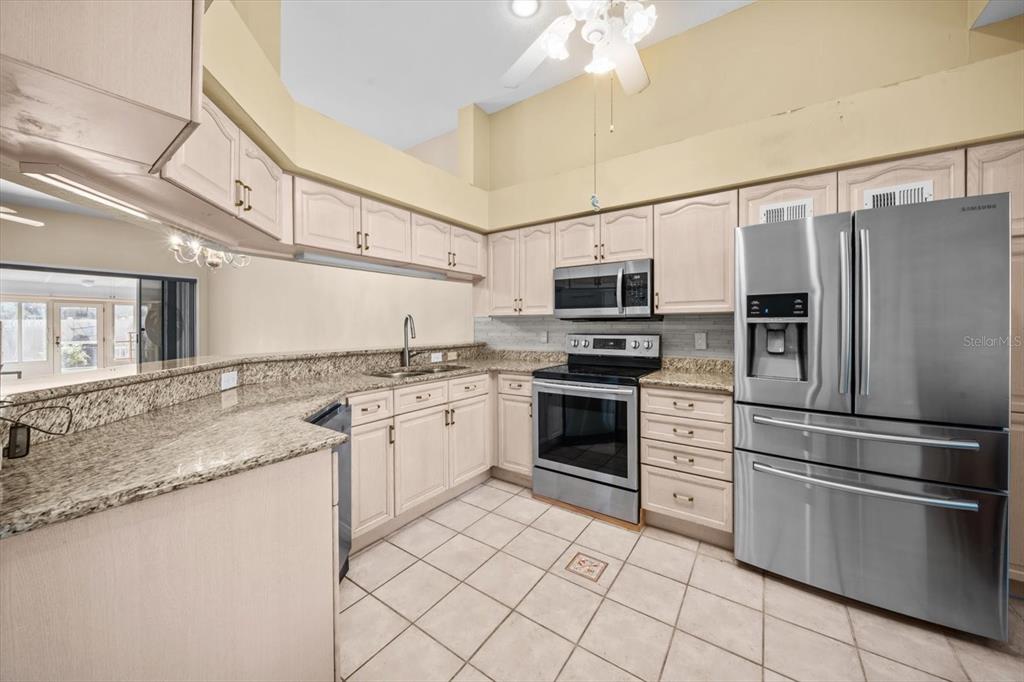 2788 Country Way Clearwater, FL 33763 - Photo 12 of 42