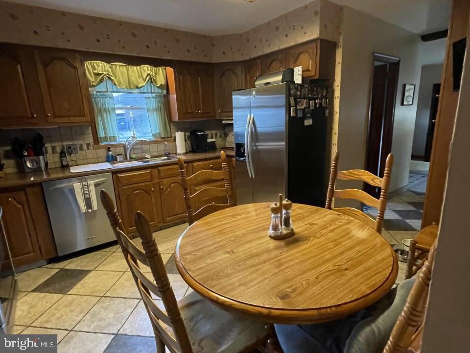 8440 Chippewa Road Philadelphia, PA 19128 - Photo 12 of 43