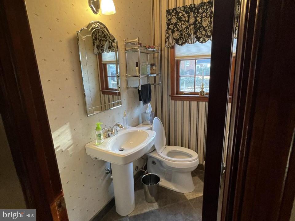 8440 Chippewa Road Philadelphia, PA 19128 - Photo 16 of 43
