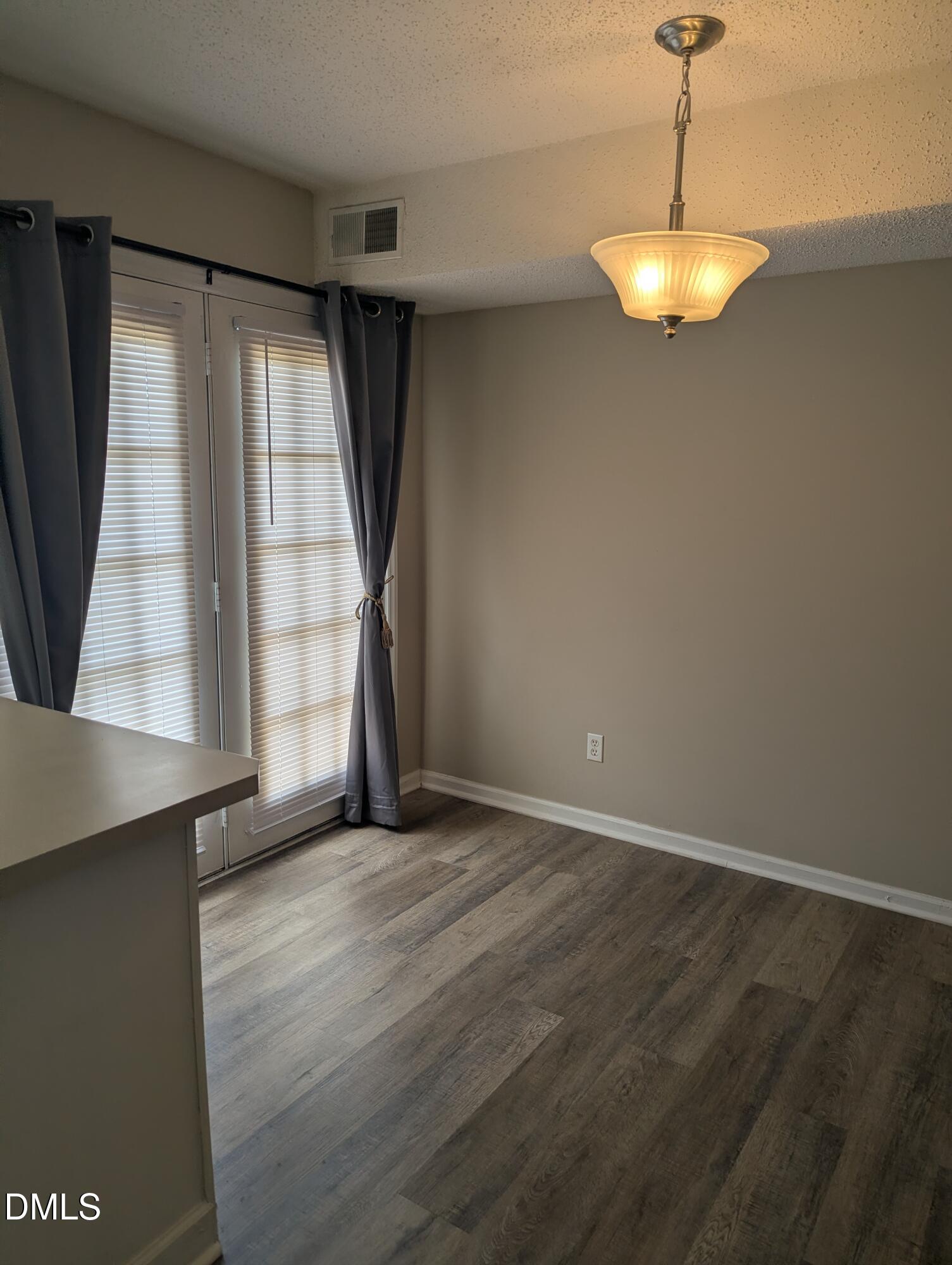 4810 Blue Bird Court Raleigh, NC 27606 - Photo 8 of 28 1000004406