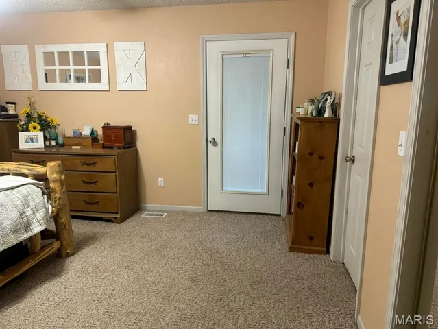 $299,000 | 7812 Nadine Road, Houston, MO 65483