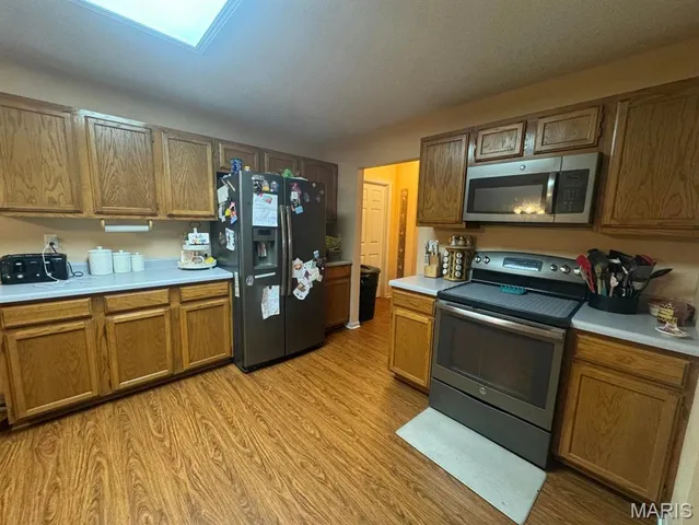 $299,000 | 7812 Nadine Road, Houston, MO 65483