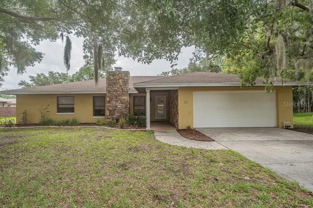 5004 River Lake Road Winter Haven, FL 33884 - Photo 1 of 1