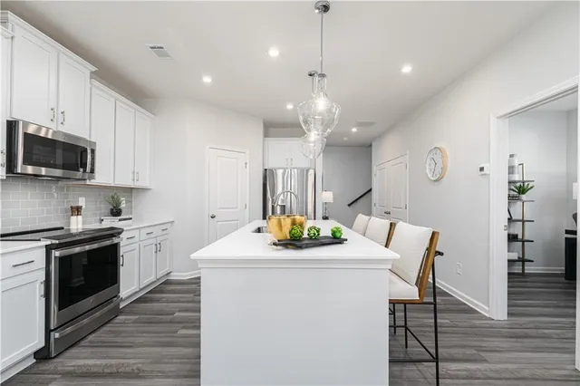 $2,399 | 3085 Cambridge Ml Street, Acworth, GA 30102