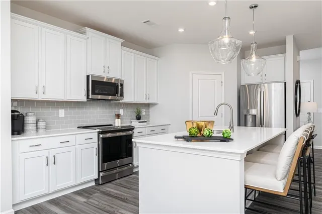 $2,399 | 3085 Cambridge Ml Street, Acworth, GA 30102