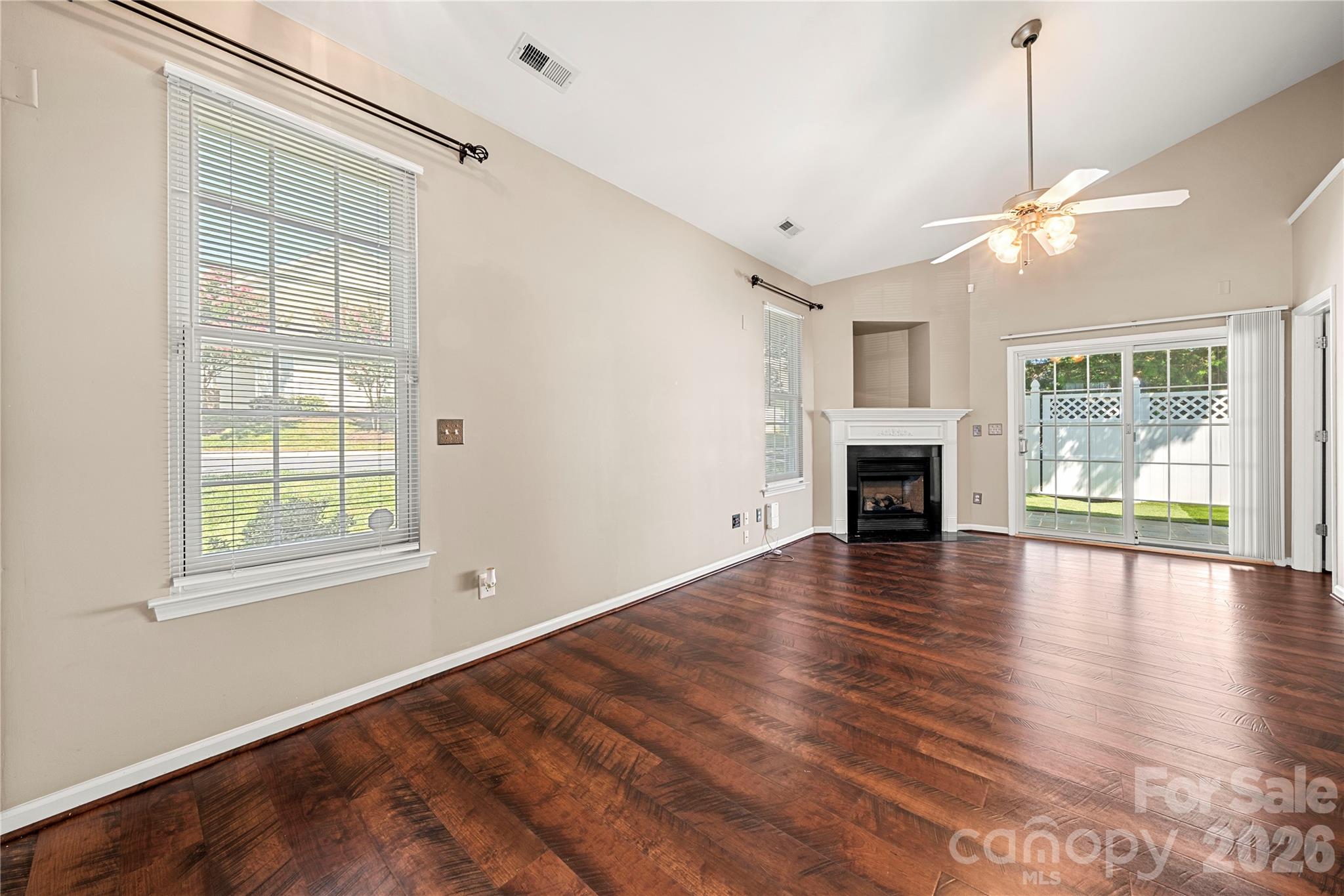 207 Dawn Mist Lane Fort Mill, SC 29708 - Photo 4 of 38