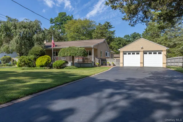 $710,000 | 154 Cambon Avenue, St. James, NY 11780