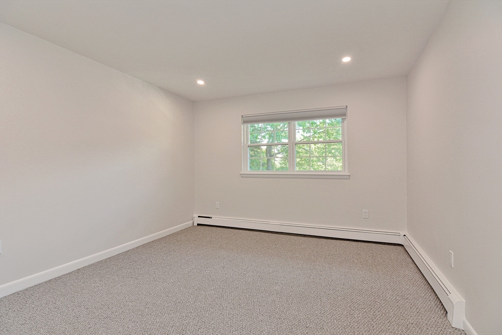 56 Jacqueline Road, Unit 10 Waltham, MA 02452 - Photo 10 of 30