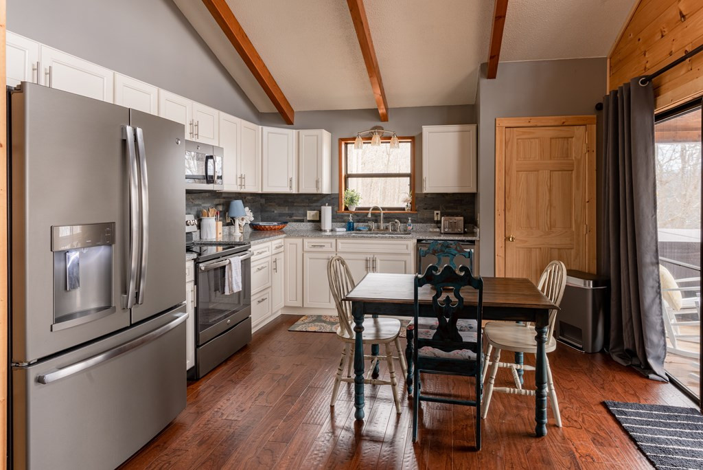 119 Rhododendron Drive Topton, NC 28781 - Photo 5 of 34
