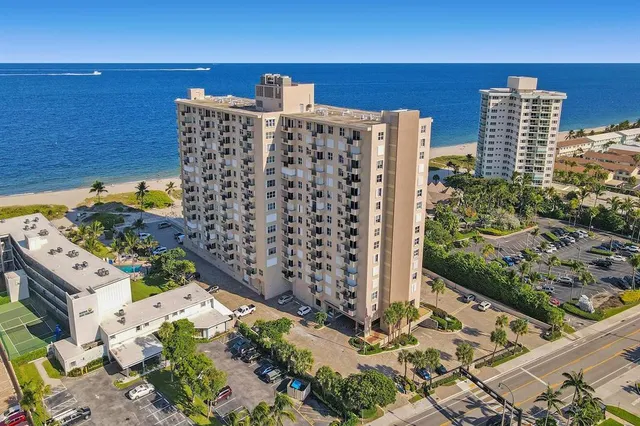$599,000 | 2000 South Ocean Boulevard, Unit 7J, Lauderdale-by-the-Sea, FL 33062