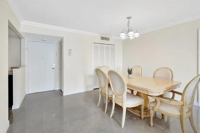 $599,000 | 2000 South Ocean Boulevard, Unit 7J, Lauderdale-by-the-Sea, FL 33062