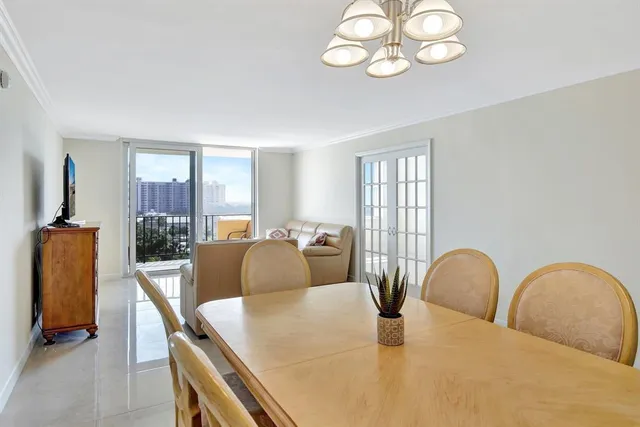 $599,000 | 2000 South Ocean Boulevard, Unit 7J, Lauderdale-by-the-Sea, FL 33062