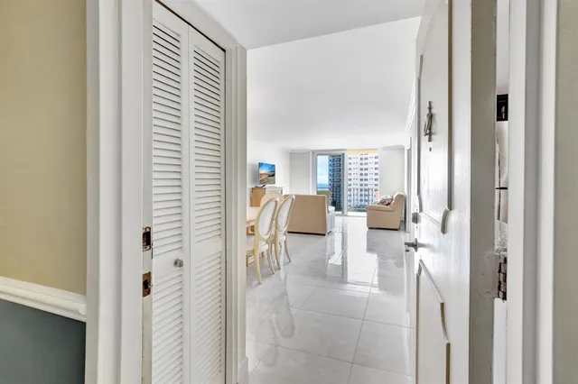 $599,000 | 2000 South Ocean Boulevard, Unit 7J, Lauderdale-by-the-Sea, FL 33062